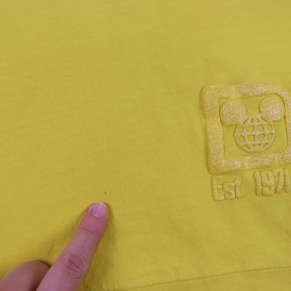 Disney World Spirit Jersey Womens XS Yellow Glitter Logo Spell Out Mickey Mouse - Picture 11 of 11